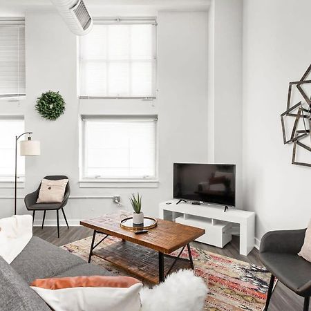 Modern Downtown Apartment 2Br 2Ba By Cozysuites Indianapolis Esterno foto