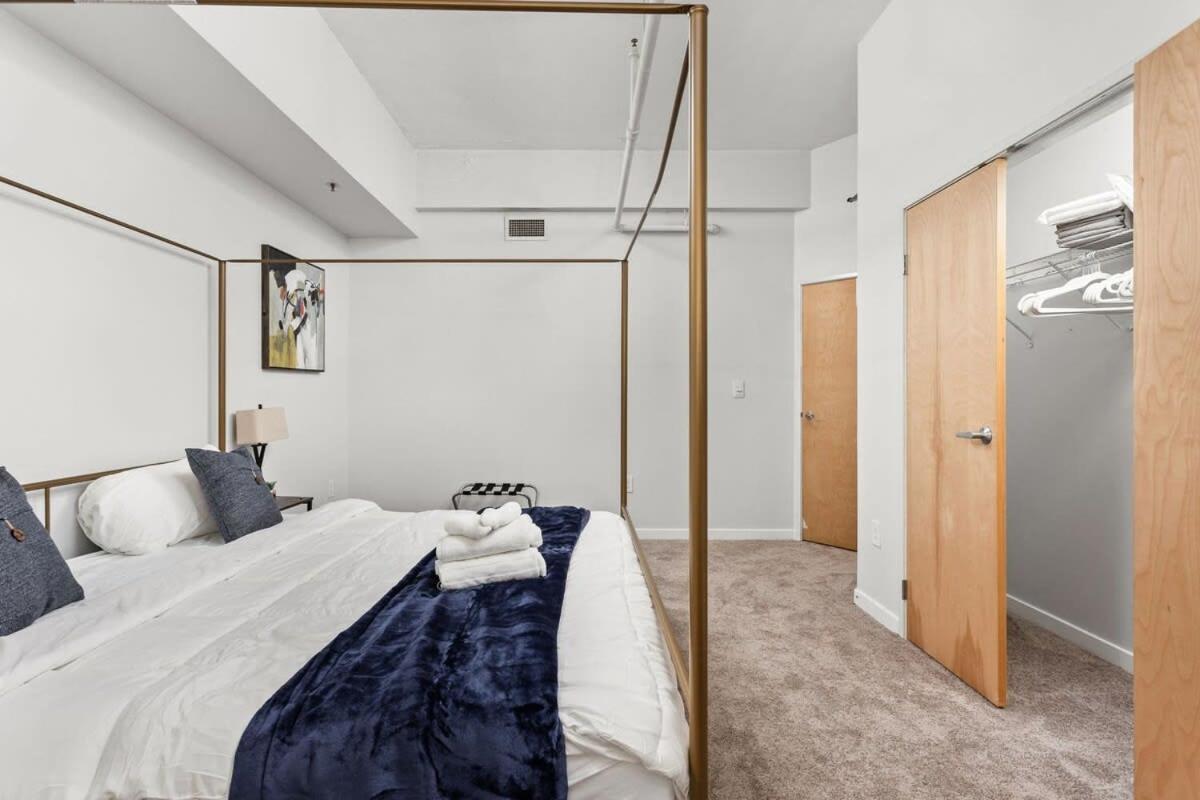 Modern Downtown Apartment 2Br 2Ba By Cozysuites Indianapolis Esterno foto