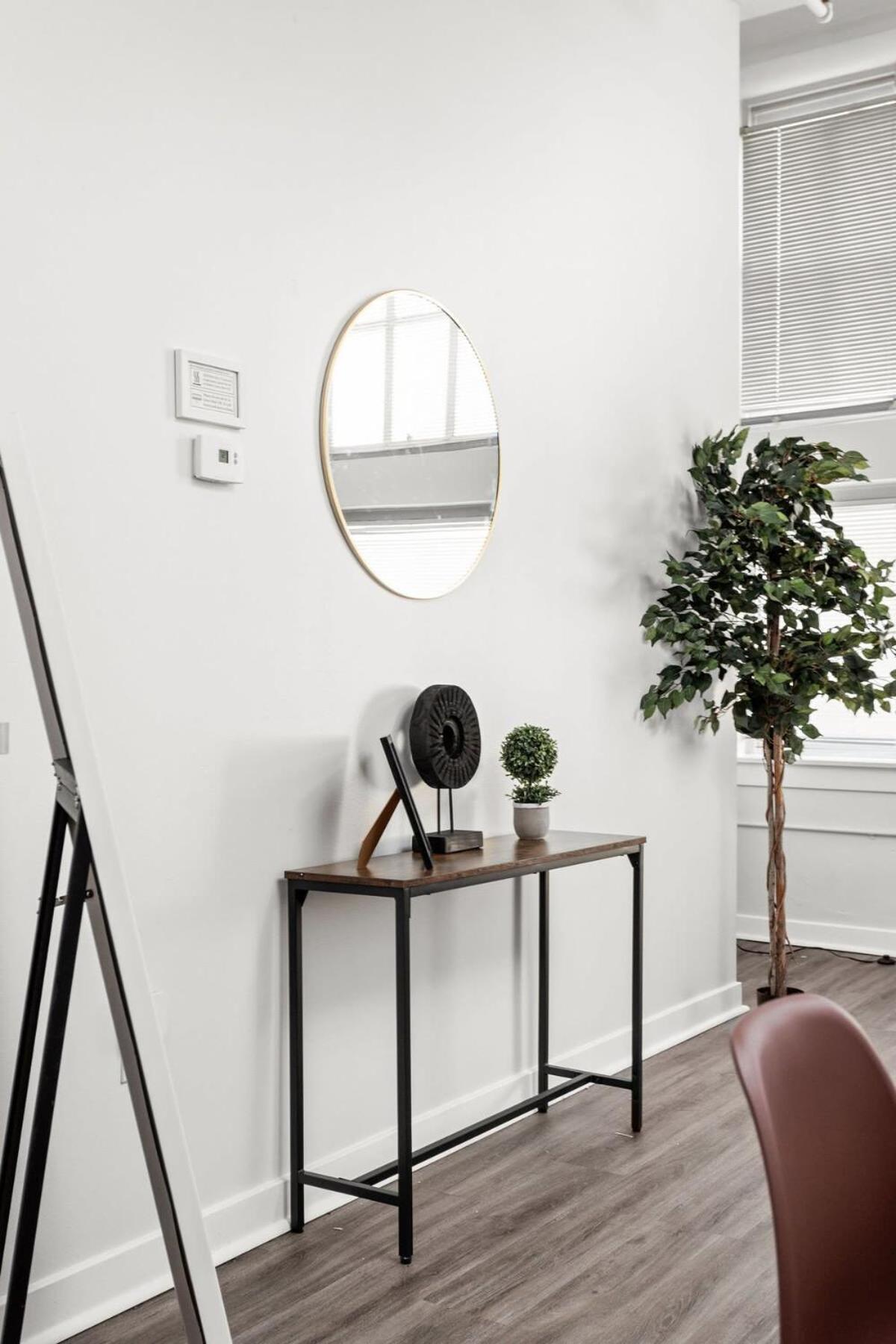 Modern Downtown Apartment 2Br 2Ba By Cozysuites Indianapolis Esterno foto
